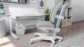 Biurko dziecięce Luna z podzielonym blatem i możliwością regulacji wysokości